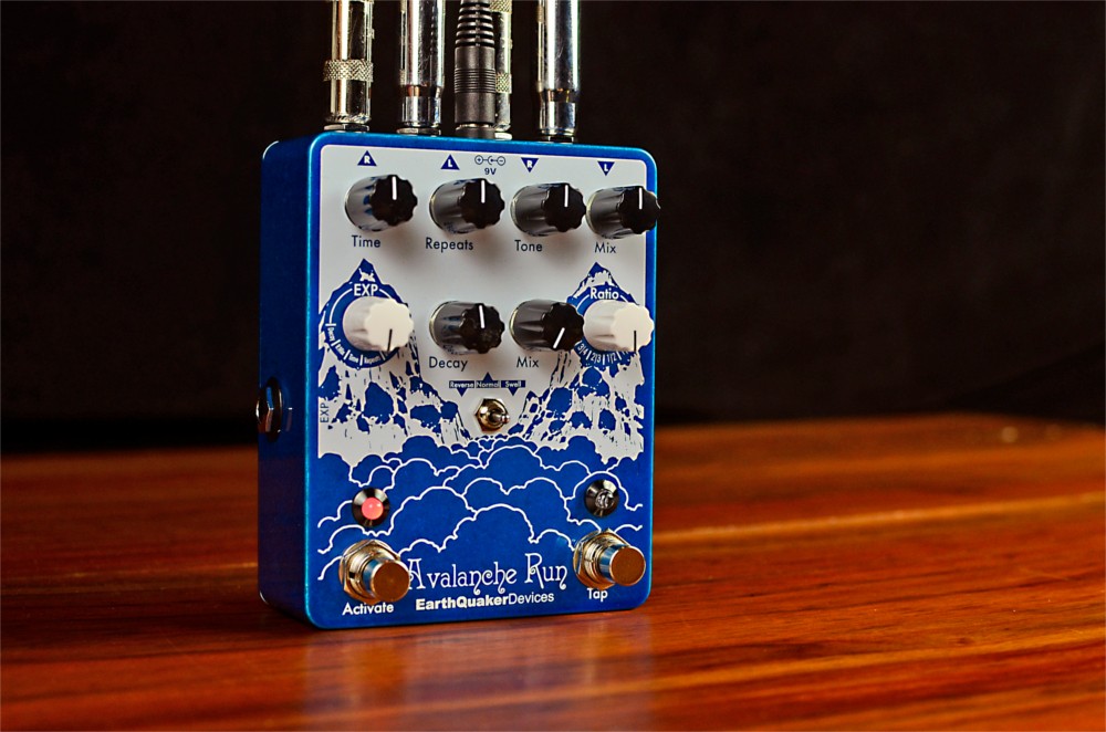 Earthquaker Devices Avalanche Run Delay/Reverb Effects Pedal Review |  Worship Guitar Magazine
